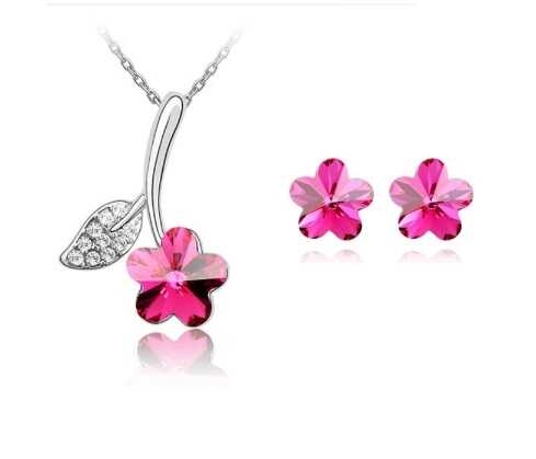 Smykkesæt, Fie, pink - sødt smykkesæt med halskæde og øreringe med blomster
