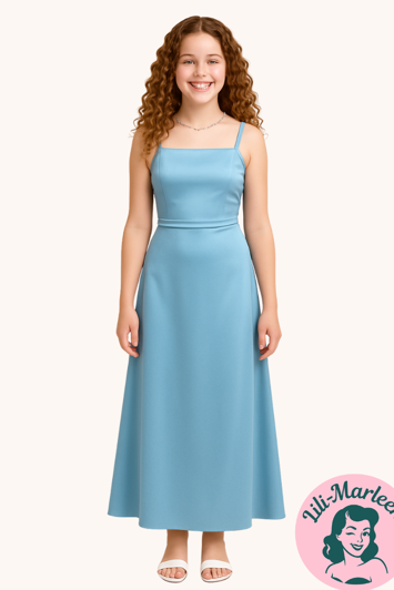 Ungdoms fest/galla-kjole; Miss Helena, himmelblå kjole