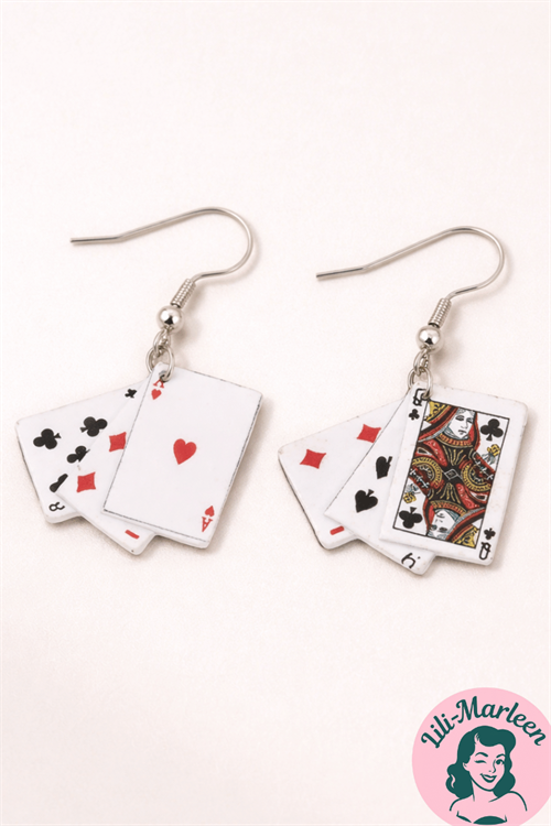 Hængeøreringe – Spillekort med royal twist – Et legende statement med kant