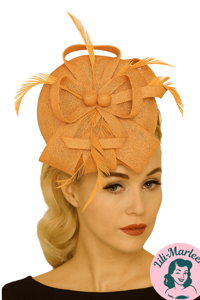 Betager/hat på hårbøjle, gammelrosa