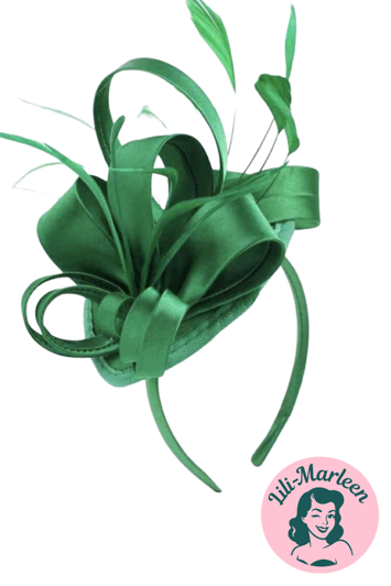 Betager Grøn Fascinator på Hårbøjle med Satin og Fjer