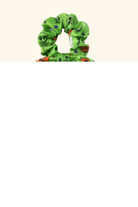 Scrunchi med tørklæde - Halloween - grøn med skelet, spindelvæv og stjerner