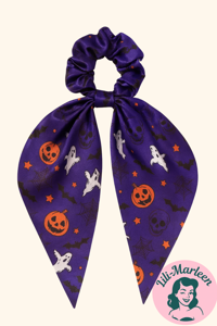 Scrunchi med tørklæde - Halloween - lilla med skelet, spindelvæv og stjerner