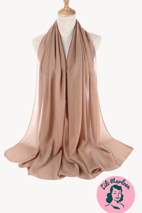 Chiffon Sjal, lys caffelatte – Delikat elegance og lethed