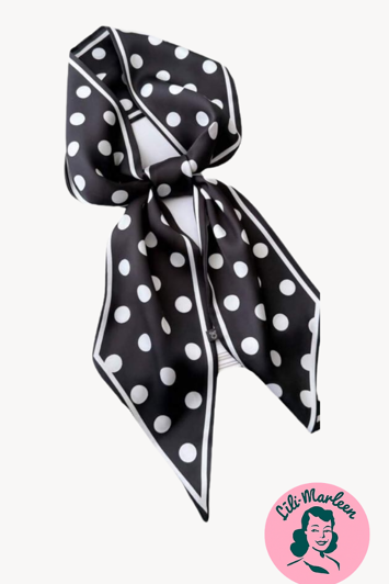 Pyntetørklæde med hvide prikker – Klassisk retro og chic attitude