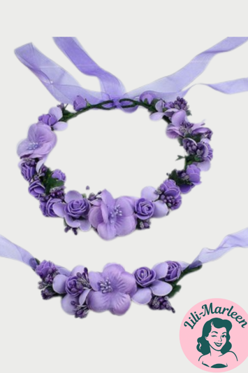 Blomsterkrans med roser og blomster med lille corsage, Lilla