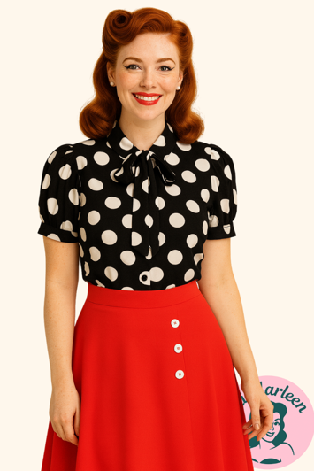 Dolores skjorte, sort/hvid: Sød skjortebluse med store polka prikker