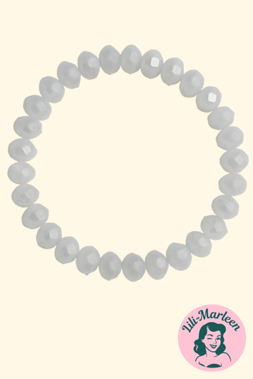Emely – Elastisk Armbånd med Mælkehvide Perler