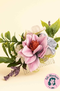 “Spring Sonata” – Romantisk Hårkam med Pastelfarvede Blomster