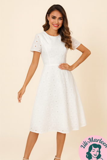 Konfirmations kjole -  Dagny - sød offwhite kjole med store blonder 