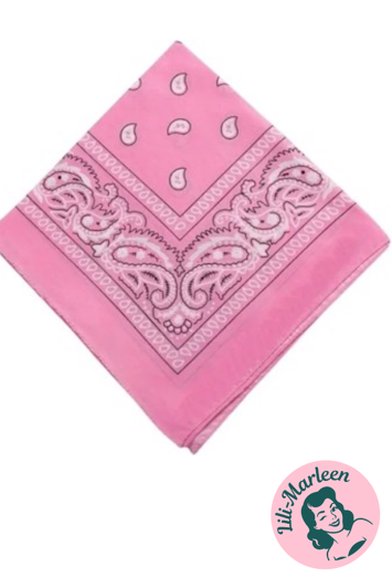 Bandana - Lyserød med klassisk mønster