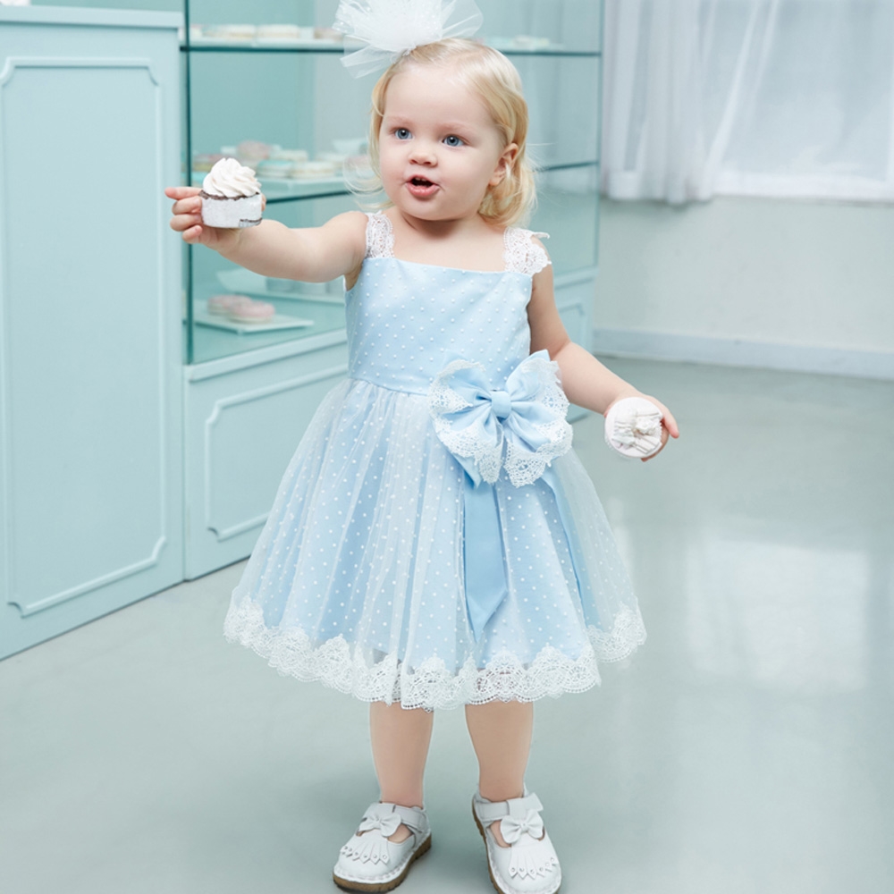 baby: Little Merle - skøn festkjole i lyseblå