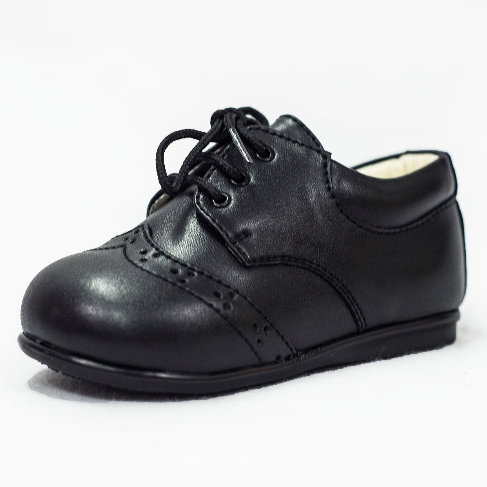 Otto børnefestko, sort - flotte pæne klassiske sko til drenge i sort snørre
