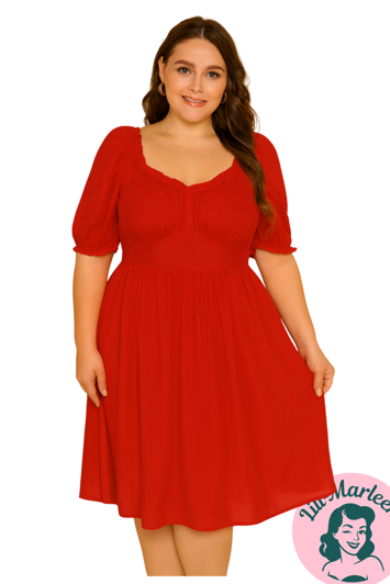 Red Diva – Rød Chiffonkjole med Smock i Ryggen