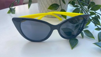 Cateye solbriller, sort med gul stang