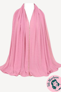 Chiffon Sjal, lyserød – Feminin lethed og tidløs charme