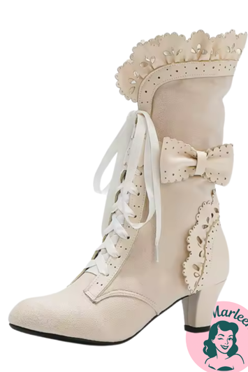 Daniella – Ivory Lolita Støvler med Sløjfedetaljer