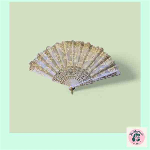 Miss Golden Elegance Fan