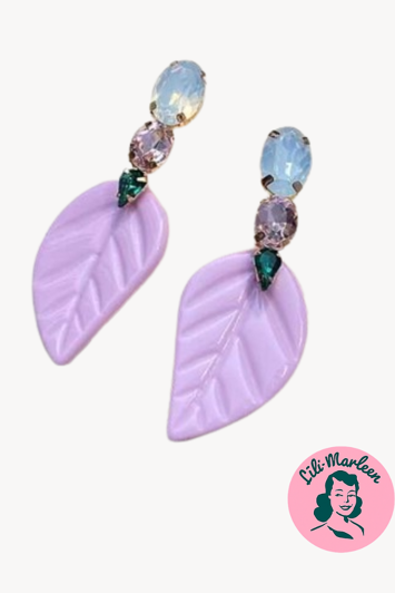 Øreringe - store hængeøreringe med lavendel blad med ivory/lyserød/grønne sten