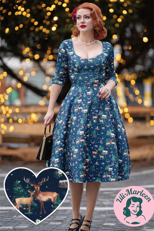 Miss Blue Carol – En Elegante Julekjole i Vinterblå med Skovens Magi