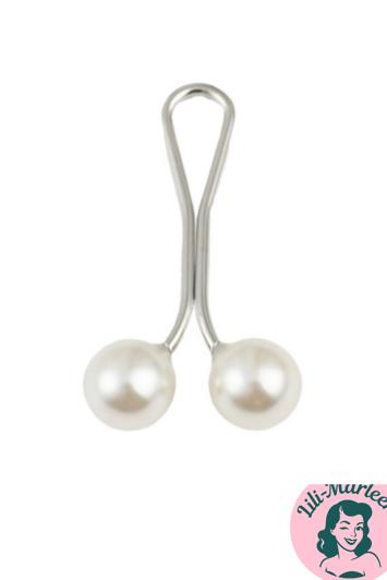 Pearl Charm – Elegant Sjal- og Tørklædeholder