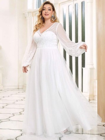 engagement damper Villig Brudekjole - Loretta - smuk hvid lang kjole i kraftig satin med blondeærmer