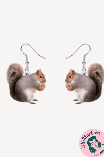 ØRERINGE - Egern med nød - HÆNGEØRERINGE