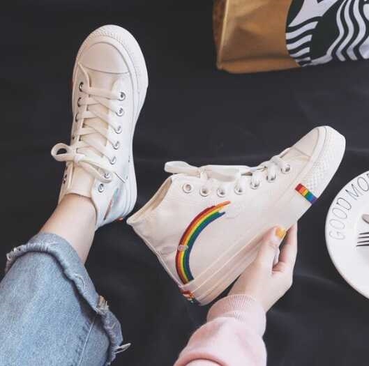 Sult Flytte Omkreds Sneakers - fede høje Sneakers i hvid med regnbue