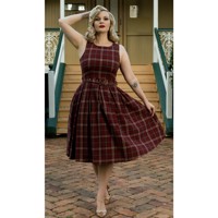 Miss Annie Burgundy Tartan – Smuk mørk rød kjole med tern