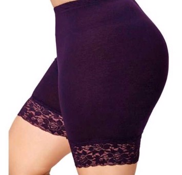 Skånebukser med blondekant, lilla - bløde skånebukser