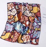Vintage satin tørklæde; tørklæde i mange farver med flora og blade