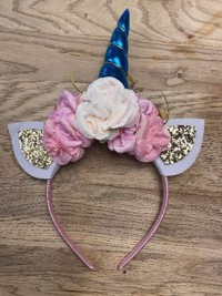 Enhjørning/unicorn hårbøjle, blå med lyserød, creme blomster, deluxe