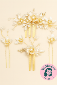 Hårkam og hårnåle: Smuk  stor hårkam i guld med perlemorblomster, samt mindre og 2 x hårnåle